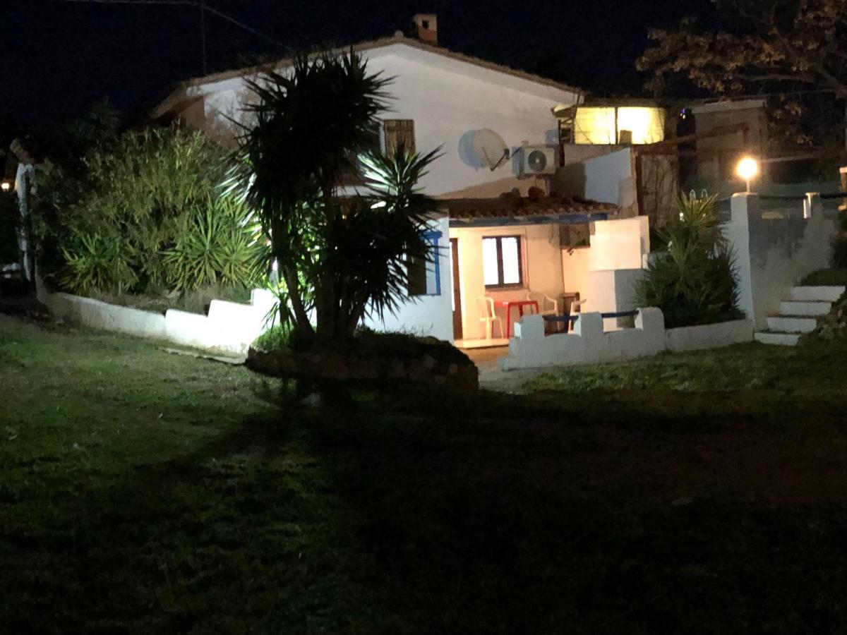Sarrala Apartman Tertenìa Kültér fotó
